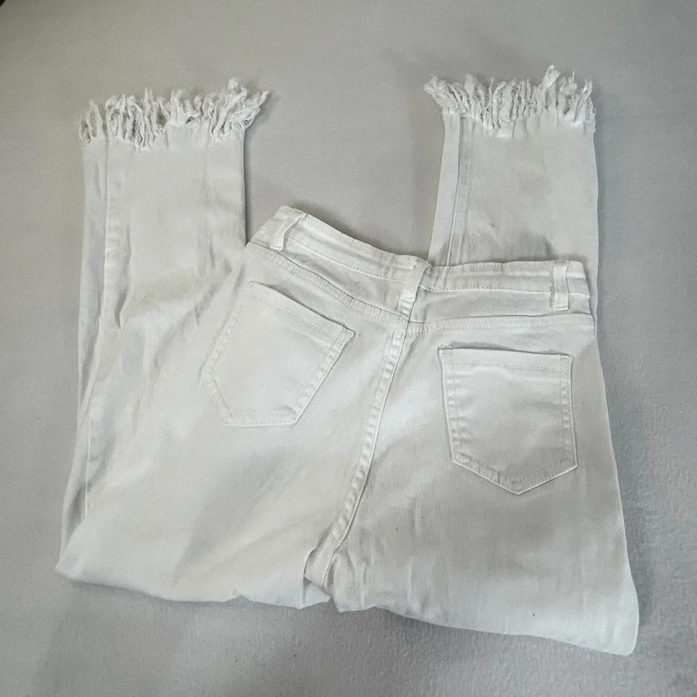 BEFORE YOU Cropped Flare Jeans White Fringed Hem Size S‎